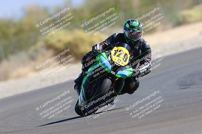 media/Sep-25-2022-CVMA (Sun) [[ee08ed6642]]/Race 6 Amateur Supersport Open/